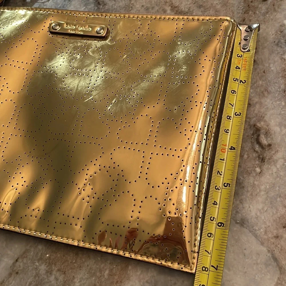 NWT Kate Spade Metro Spade Large Pouch Clutch in Gold - Picture 5 of 7
